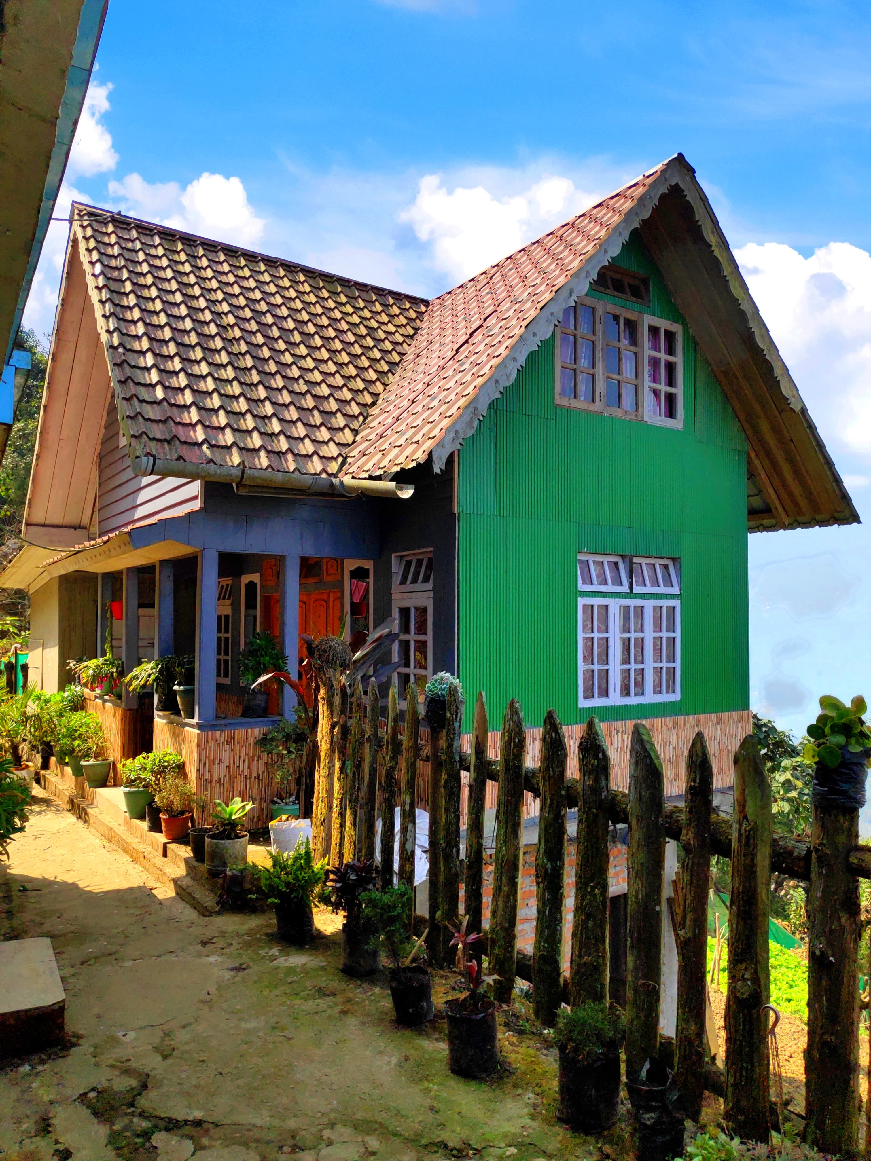 Family Cottage with Kanchenjunga View